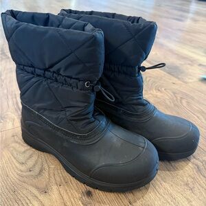 Time and Tru Black Winter & Rain Boots